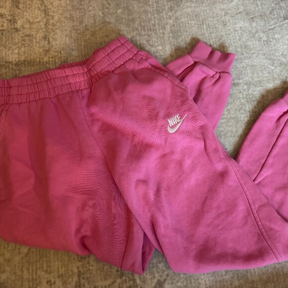 Nike Sportswear Club Fleece Big Kids Joggers - Picture 1 of 11